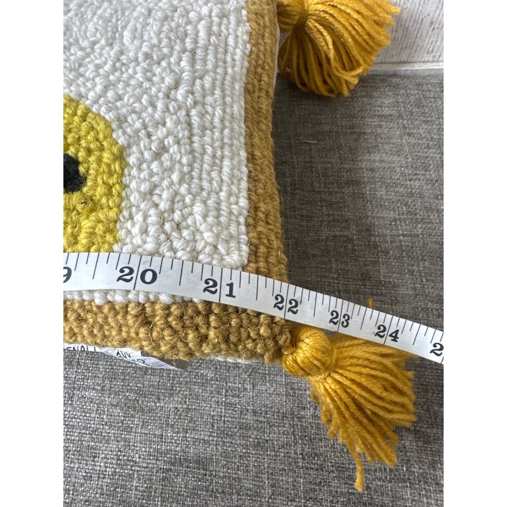 Peking Handcrafted Chi Chi Leopard Lumbar Hook Pillow Tassels Yellow White Wool - Picture 4 of 5